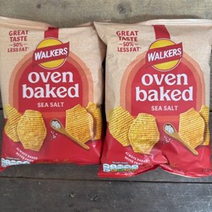 Walkers Baked Sea Salt Crisp Snacks 37.5g